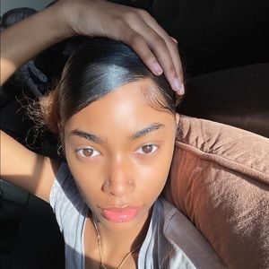 Meet your Posher, Nautica